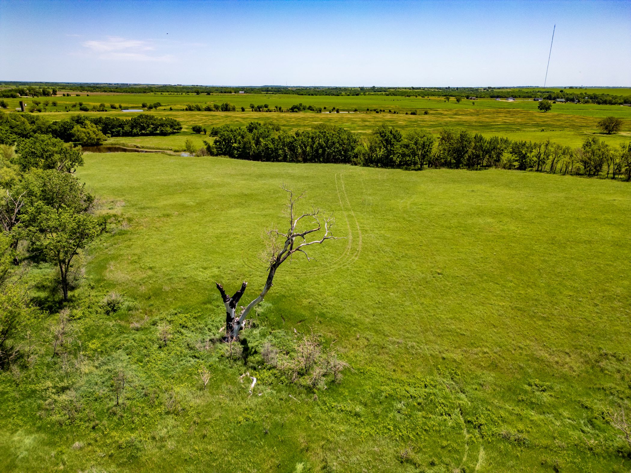 Heck_Maple Hill Acres_May 23 2024_Aerial Stills POST_10