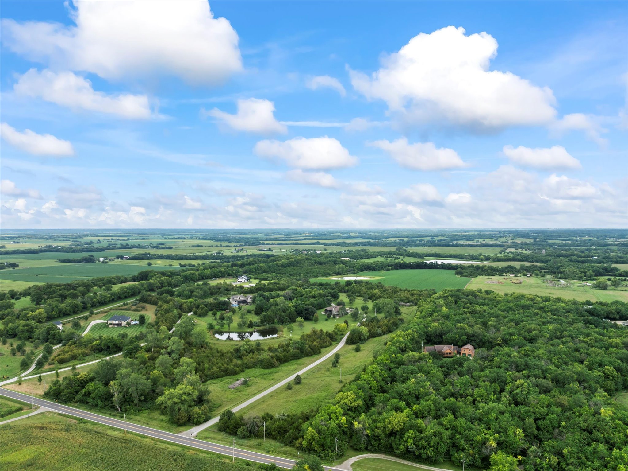 14-2027 N 1000 Rd - (13)