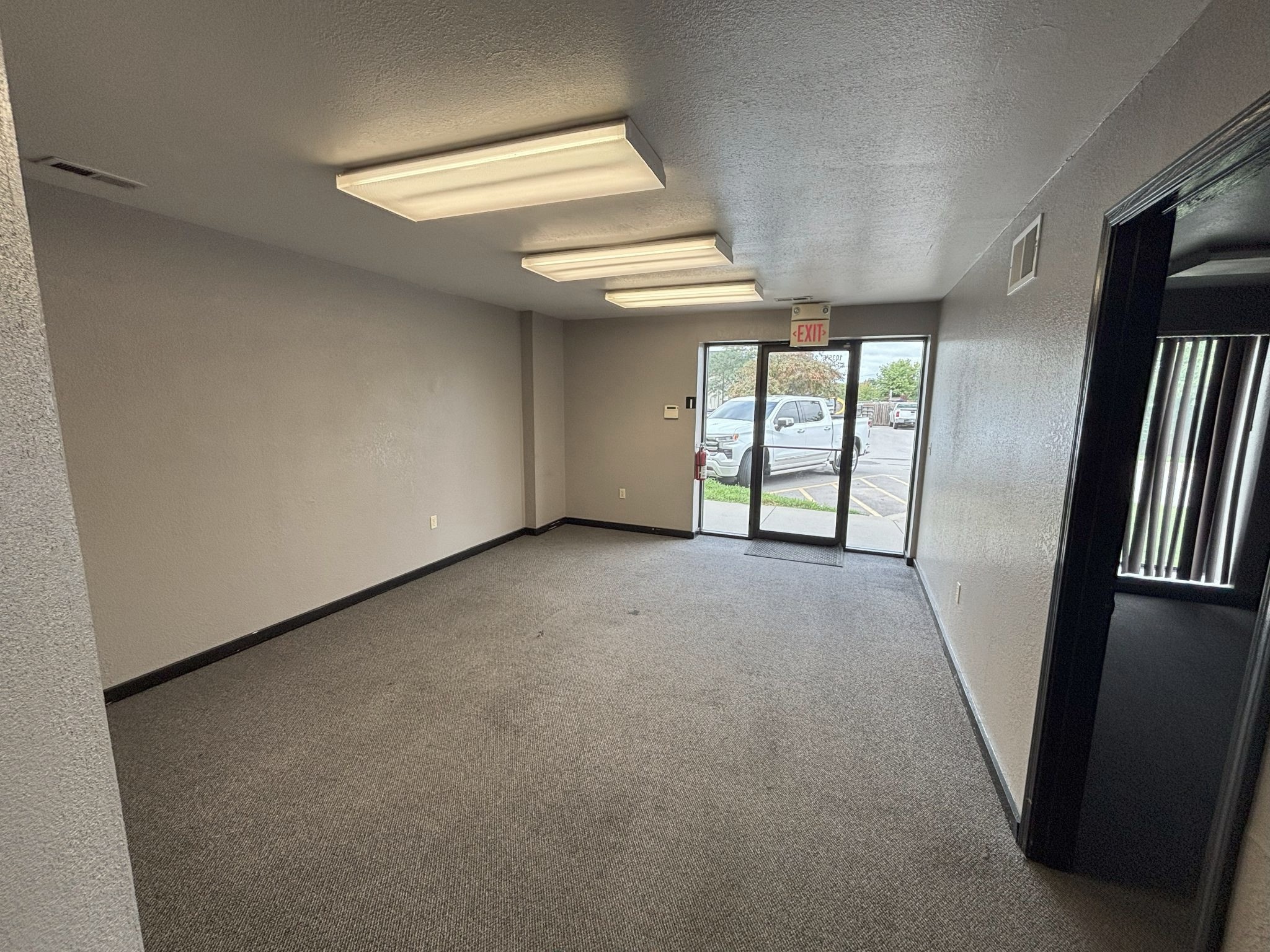 23rd St Suite 1 Foyer