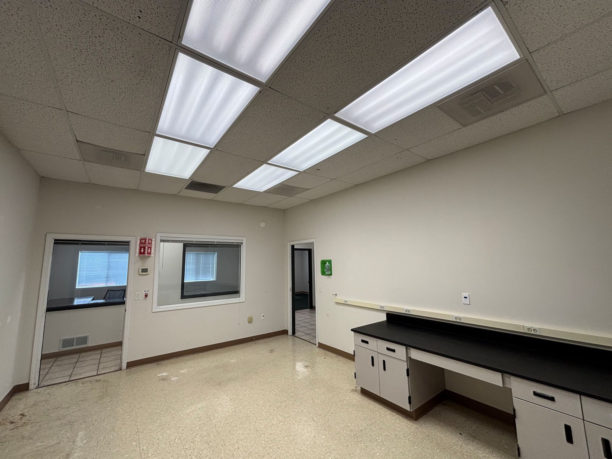Ponderosa Drive 8 Office 6