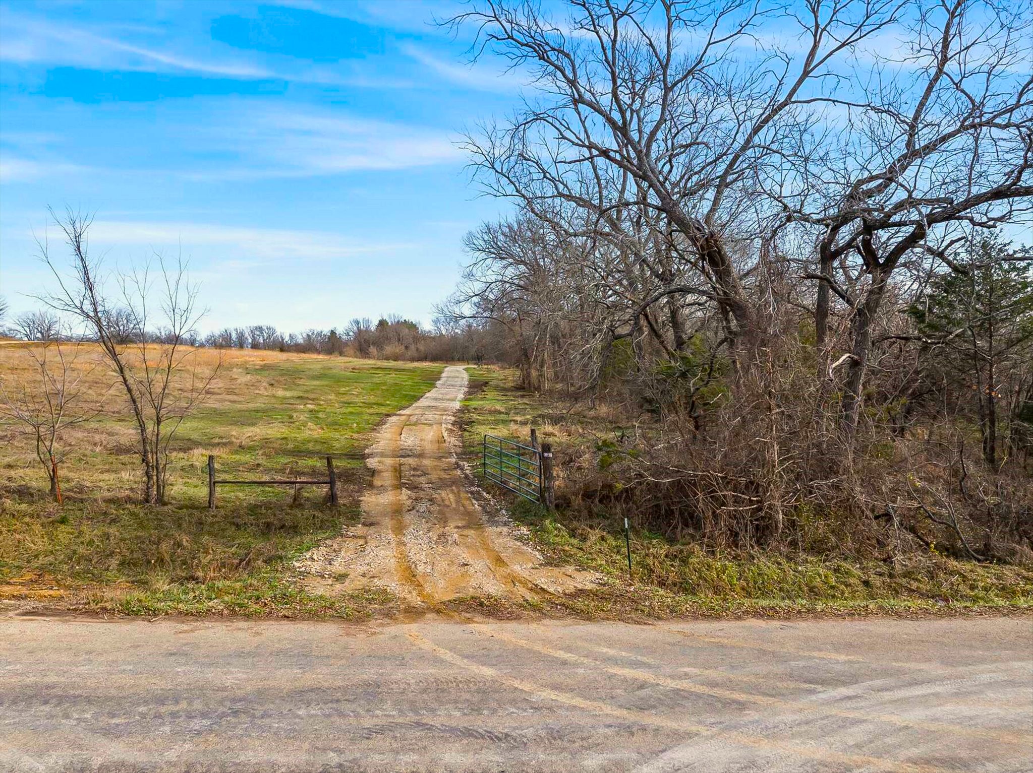 16-1036 E 1700 Rd - (16)