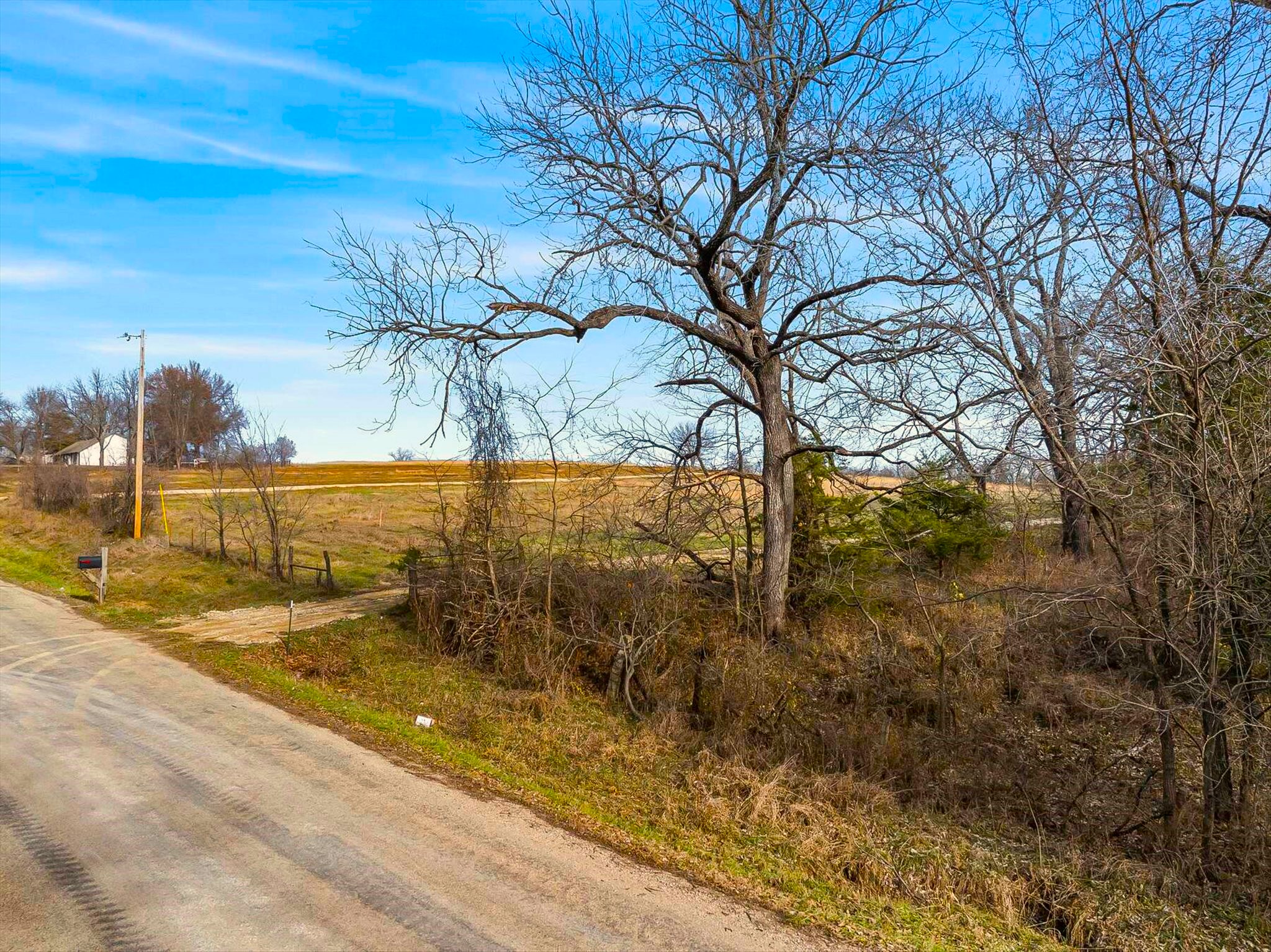 19-1036 E 1700 Rd - (19)