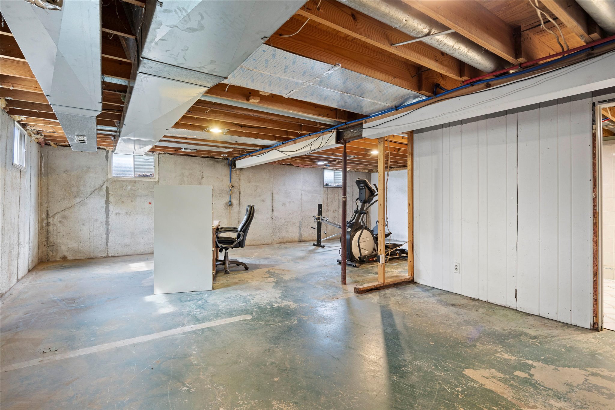 25-Basement Rear Area